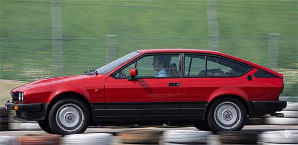 Alfa Romeo GTV 6 2.5