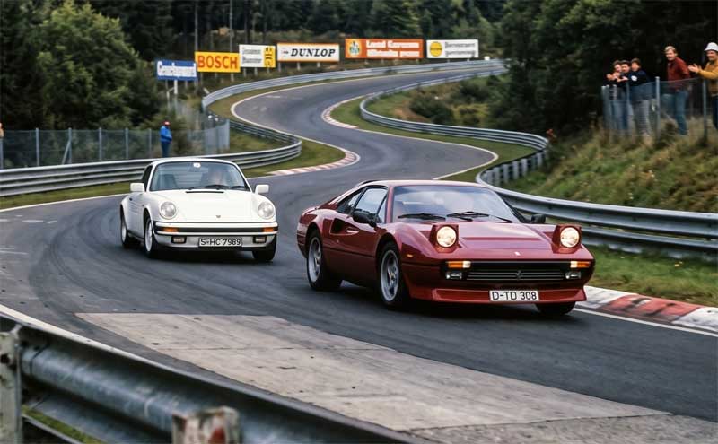 Porsche 911 Carrera vs Ferrari 308 GTBi