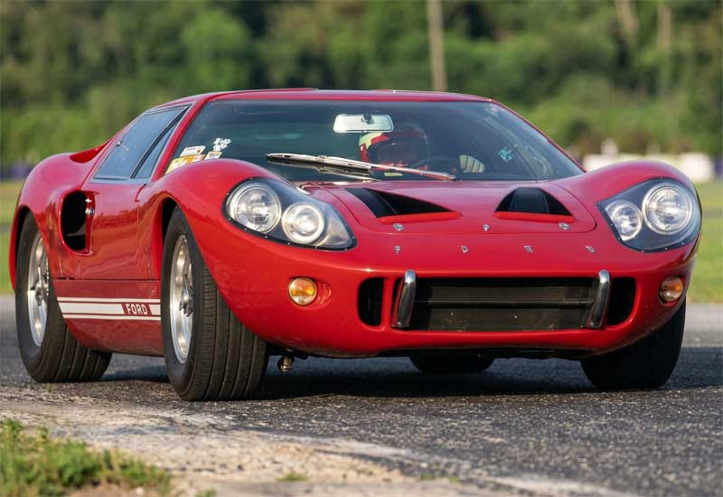 Ford GT-40 Mark III