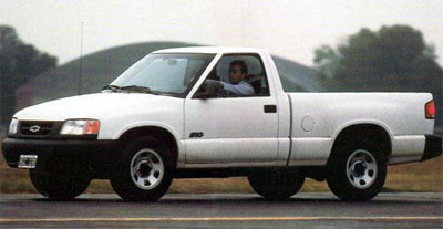 Toyota Hilux 2.4 S/C 4x2 D vs Ford F-150 2.5 HSD TDI vs 