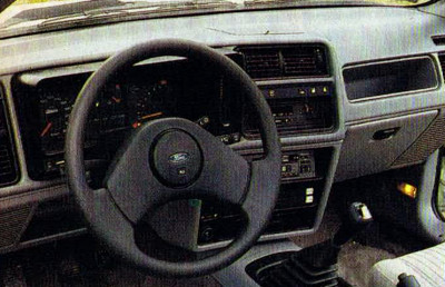 Alfa Romeo GTV 6 2.5 vs Ford Sierra XR4i V6