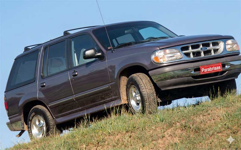 Ford Explorer XLT V6 4x4