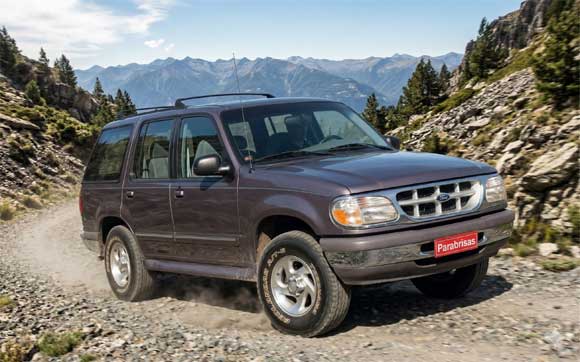 Ford Explorer XLT V6 4x4