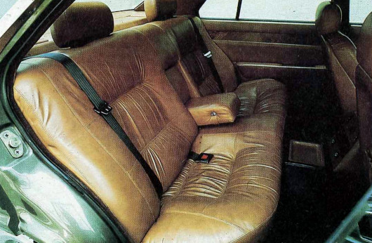 Maserati Quattroporte 4.9 V8
