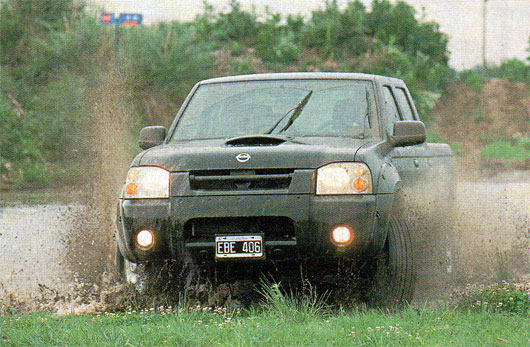Nissan Frontier SE 4x4
