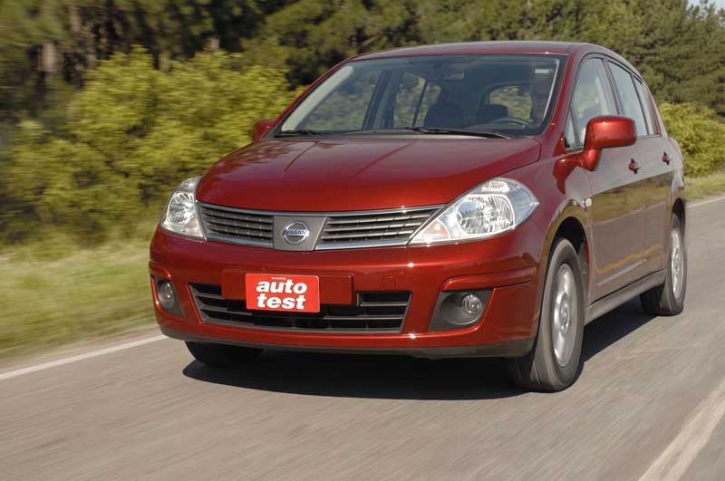 Nissan Tiida 1.8 Tekna