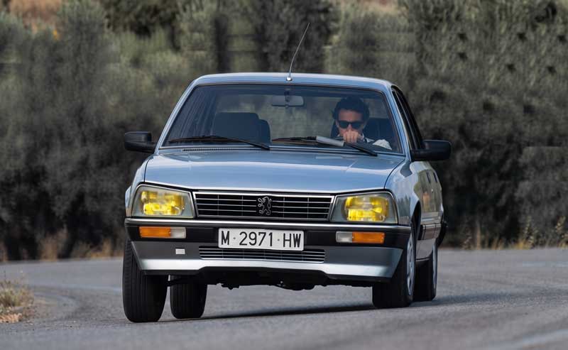 Peugeot 505 2.8i V6 ABS