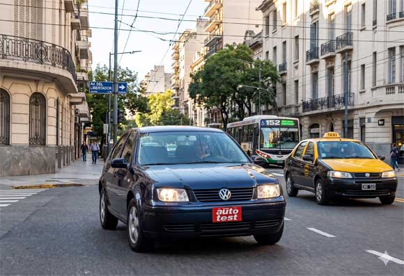 Volkswagen Bora 1.9 TDi