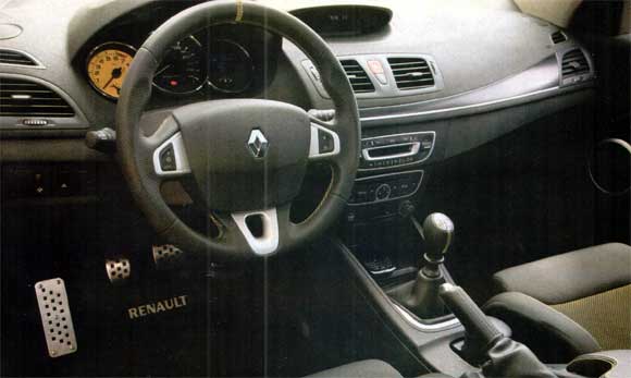 Peugeot RCZ vs Renault Megane III RS vs Volkswagen Golf GTi