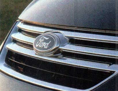 Ford Fiesta 1.6 Kinetic Design Sedan Trend Plus