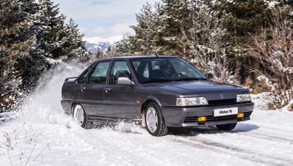 Renault 21 Turbo Quadra 4x4
