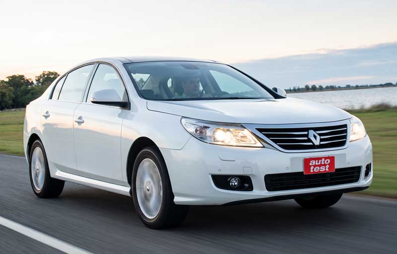Renault Latitude Privilege V6